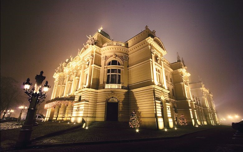 همه چیز درباره نور پردازی خارجی - گروه معماری دانو